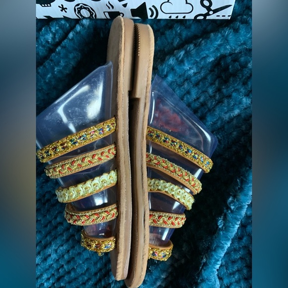 🌸BAMBOO Gold and tan Jeweled Strap Strappy Sandals. New! 8 pair avail. - Picture 1 of 4